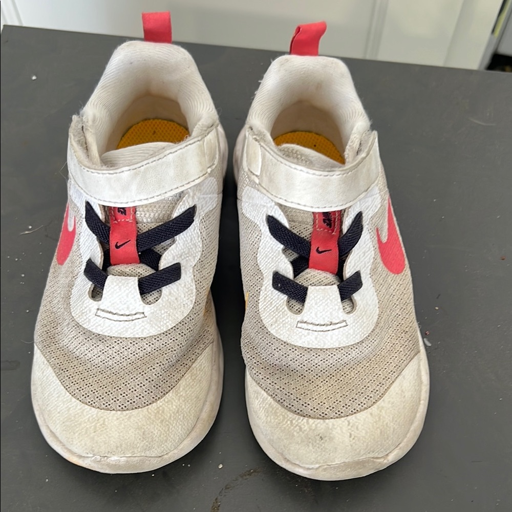 Nike White and Pink Sneakers Soft Comfort Design